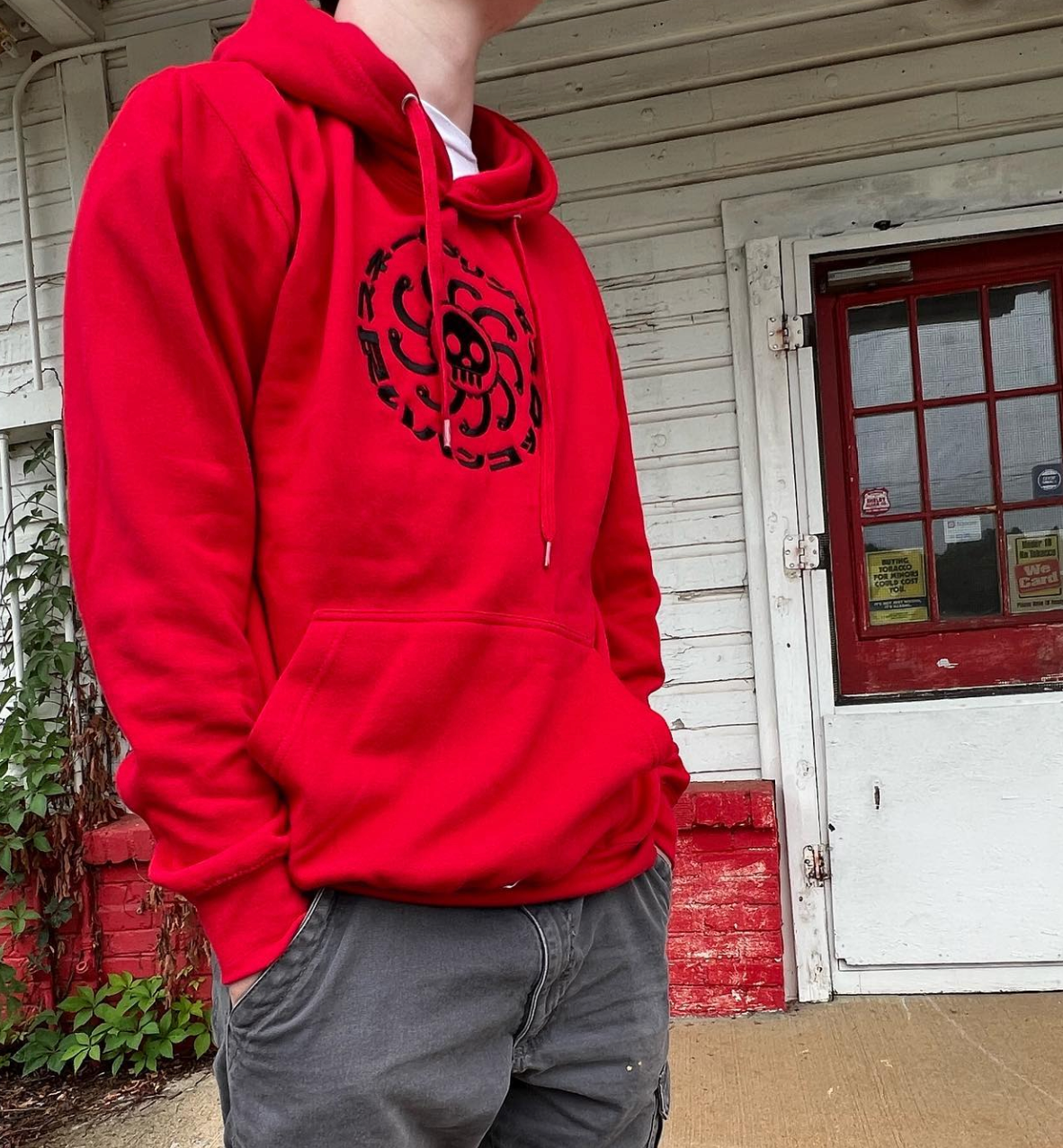 Kuja, Red Hoodie