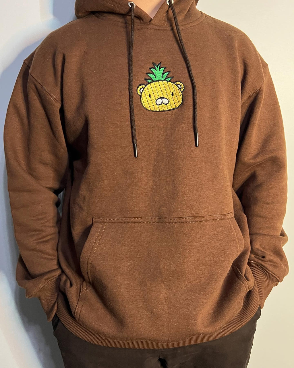 Pineabur Brown Hoodie: Cute Japanese Style
